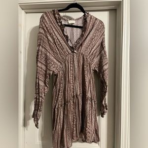 Women’s M Dress